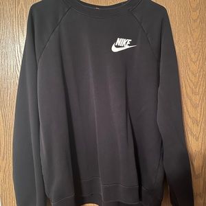 Women’s Nike crewneck